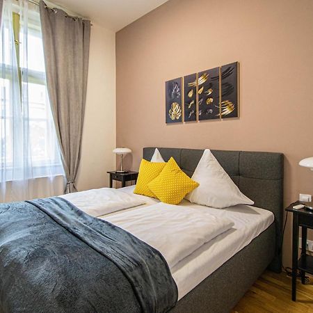 Stylish Apartment In Prague Best Gastronomic Area エクステリア 写真