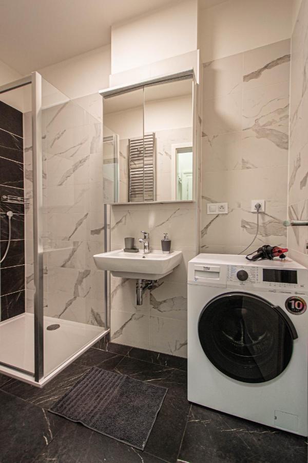 Stylish Apartment In Prague Best Gastronomic Area エクステリア 写真