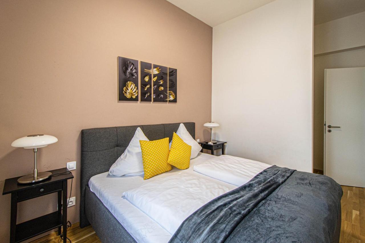 Stylish Apartment In Prague Best Gastronomic Area エクステリア 写真