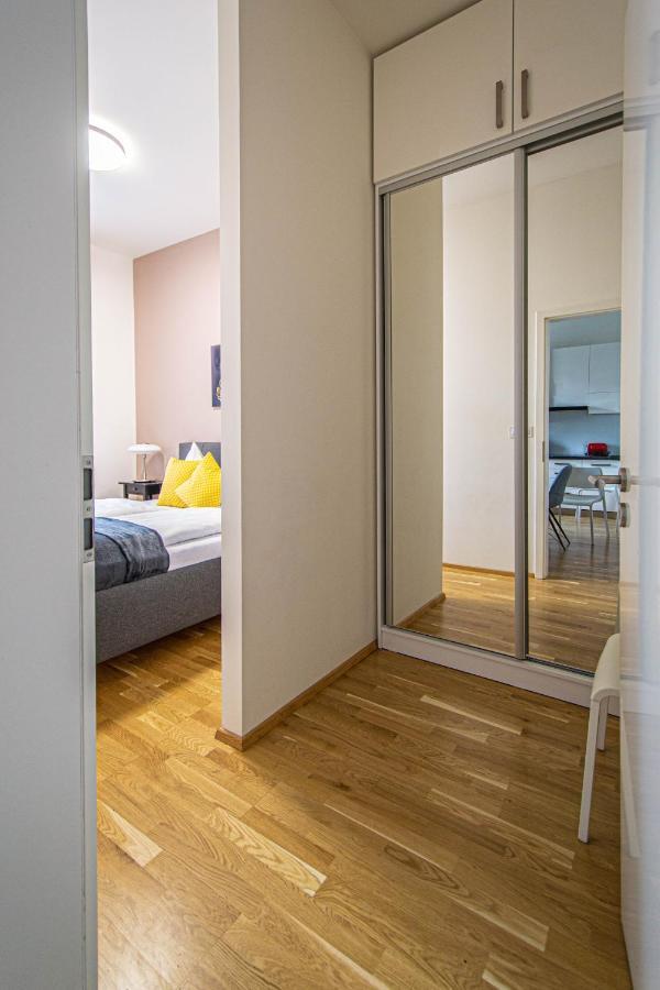 Stylish Apartment In Prague Best Gastronomic Area エクステリア 写真